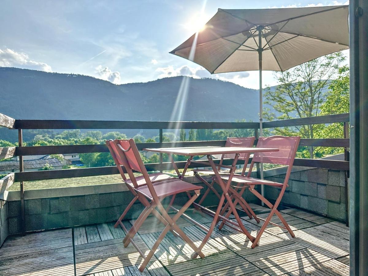 Charmant Appartement Avec Terrasse Parking Ispagnac Dış mekan fotoğraf
