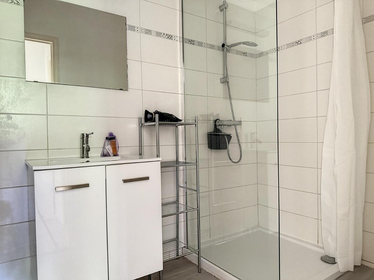 Charmant Appartement Avec Terrasse Parking Ispagnac Dış mekan fotoğraf